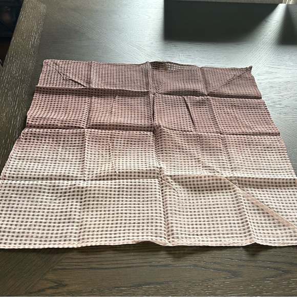 NWT VINTAGE HENRI BENDEL SCARF - Picture 3 of 5